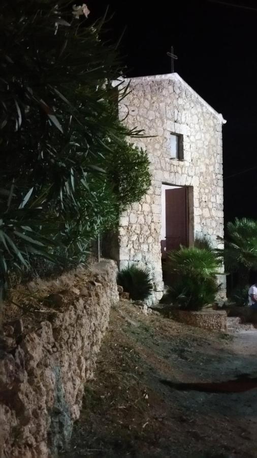 Villa Alessi - Dimora Storica Racalmuto Buitenkant foto